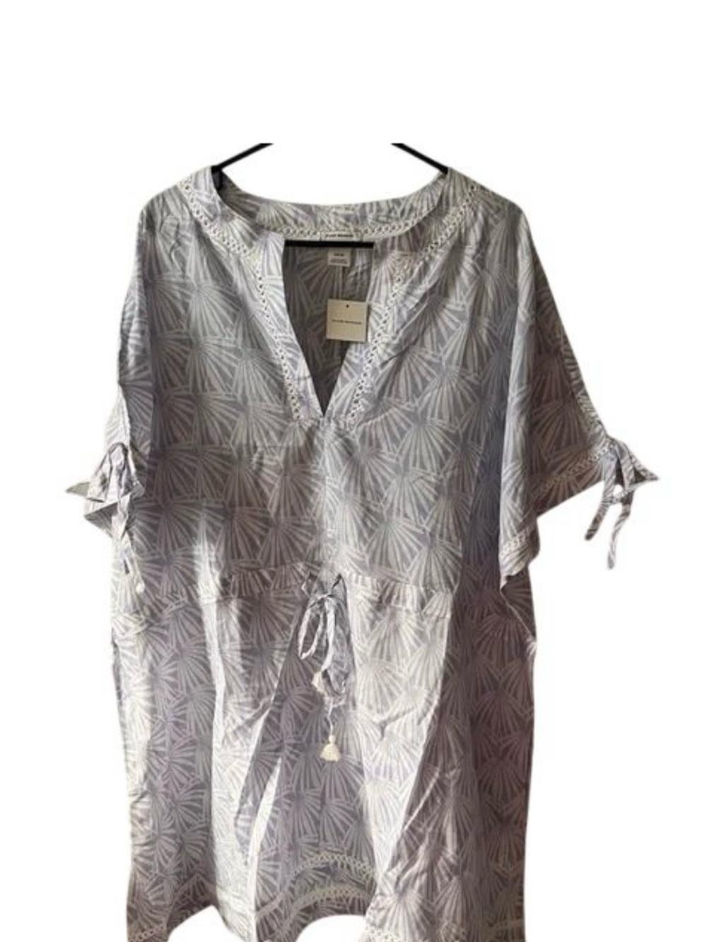 Club Monaco Light Gray & White Printed Tunic with Crochet Trim